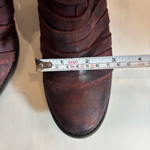 FREE PEOPLE Sz 8.5 (estimated) Burgundy Strappy Leather Ankle Boots Stacked Heel - Picture 6 of 14